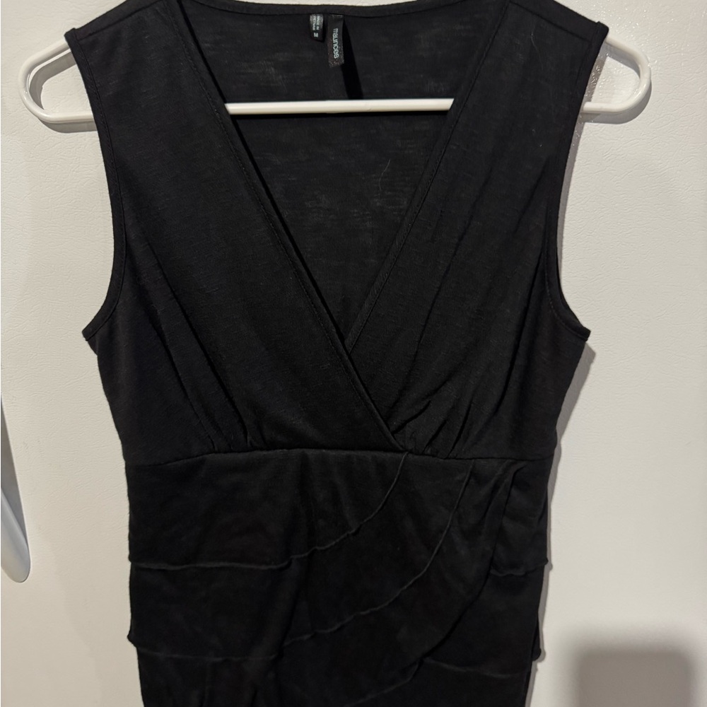 Maurices Classic Black Top